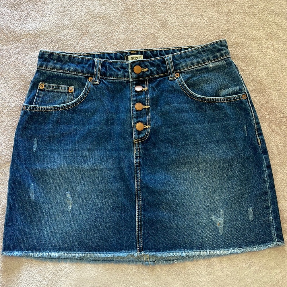 Roxy denim jean skirt size large